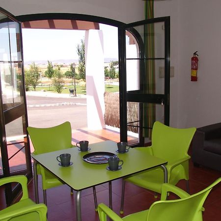 Camping La Sierrecilla Humilladero المظهر الخارجي الصورة