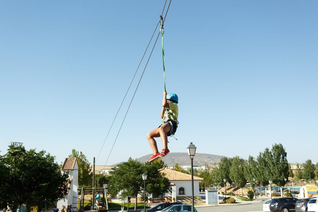Camping La Sierrecilla Humilladero المظهر الخارجي الصورة